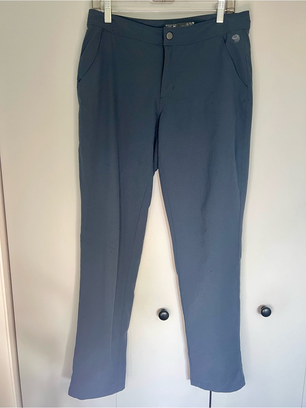 Mountain Hardwear Navy Fleece Lined Straight Leg Women’s Pants